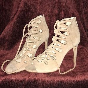 Louise etcie heels